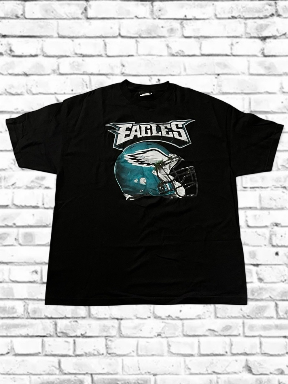NWOT Philadelphia Eagles Graphic Black T-Shirt - Men’s Size XL